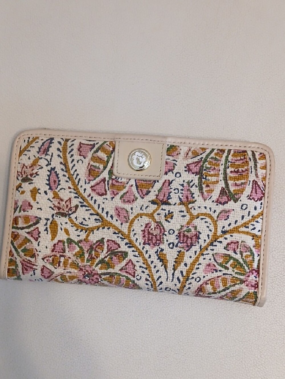 Spartina 449 Floral Printed Wallet in Cream, Pink, Green, Gold - Picture 3 of 10